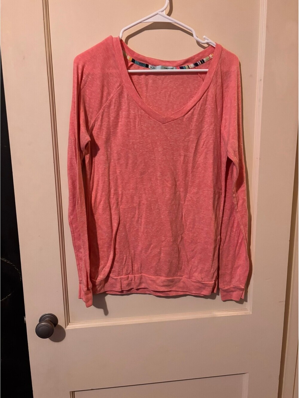 Maurices coral long sleeve scoop neck top Medium